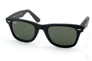 Один из самых модных брендов - Ray-Ban